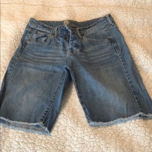 EUC jean Bermuda shorts